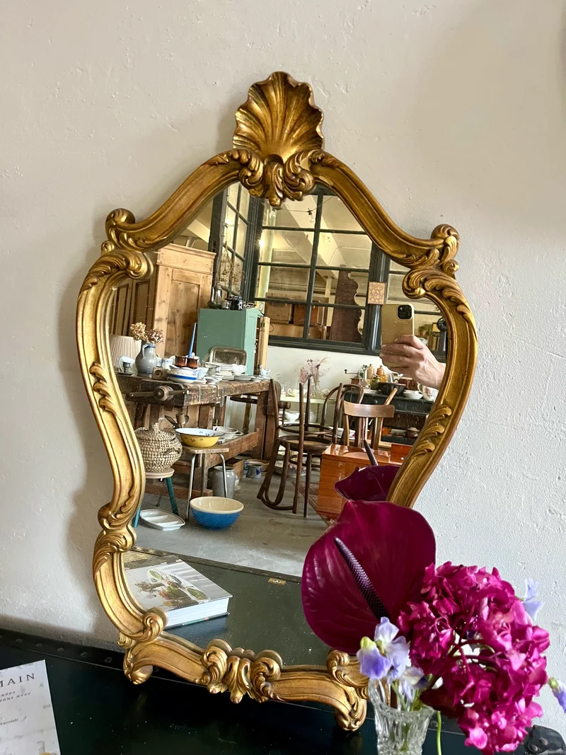 Miroir doré ancien style rocaille